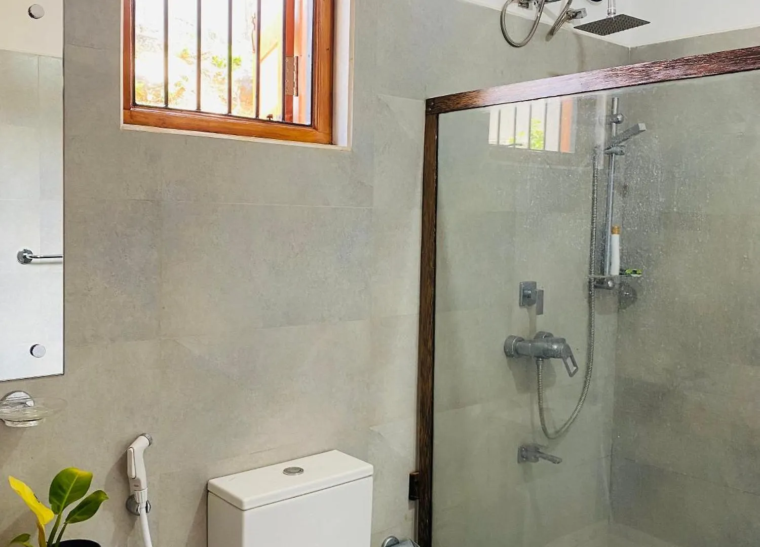 Avons Residence Hanthana Kandy Lodge
